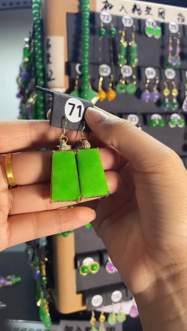 翡翠银S925镶嵌耳饰71....