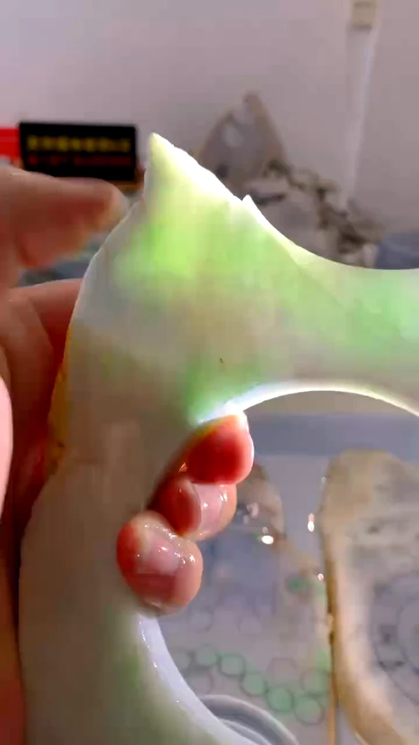 翡翠未镶嵌颈饰缅甸A货翡翠519