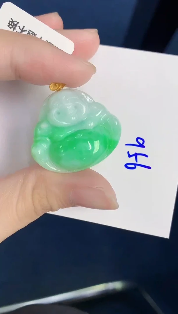 颈饰18K金镶嵌翡翠天然翡翠缅甸A货
