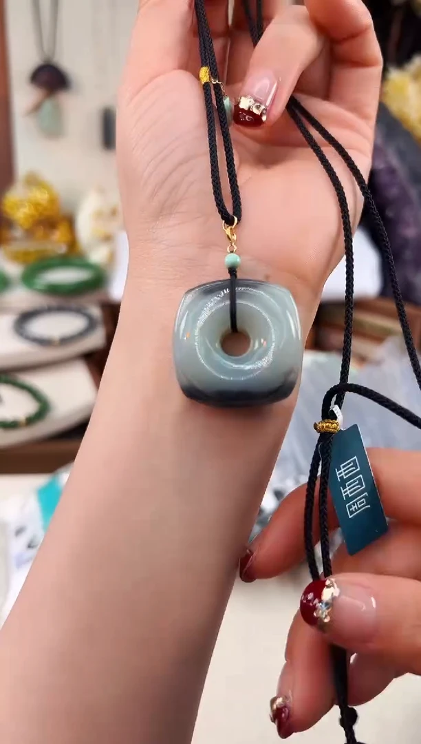 未镶嵌和田玉吊坠@@A2921D019783