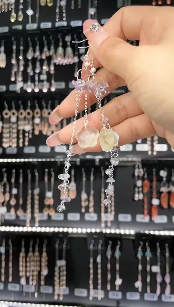 【闪购商品】紫晶耳饰银S925镶嵌 小甜李