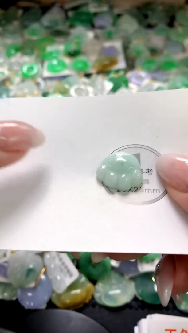 颈饰未镶嵌翡翠1111111111111111