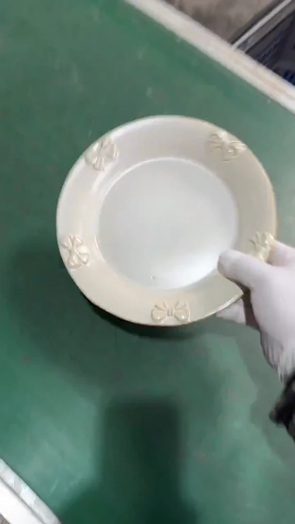 陶瓷蝴蝶结盘 微瑕凑满20元包邮