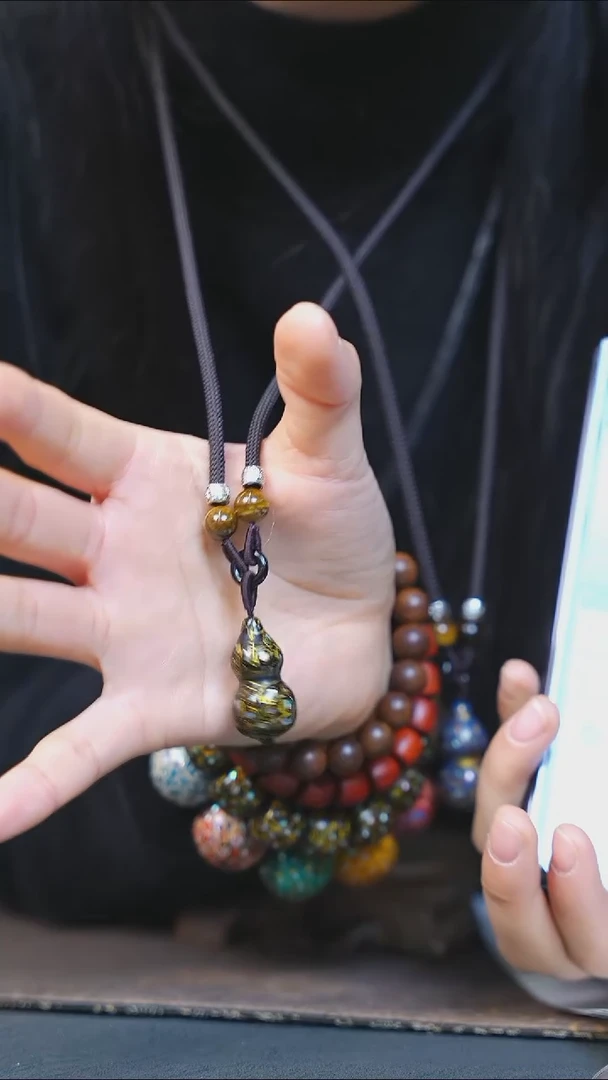 【闪购商品】黑金大漆紫光檀螺钿小脖挂