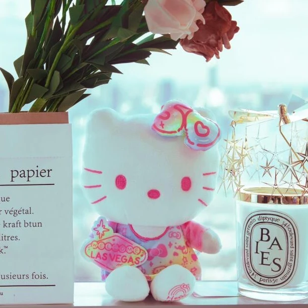 【KK专属】Hello Kitty 50周年扎染Kitty 毛绒钥匙扣