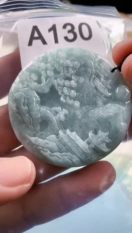 【闪购商品】翡翠挂件未镶嵌天然翡翠吊坠挂件