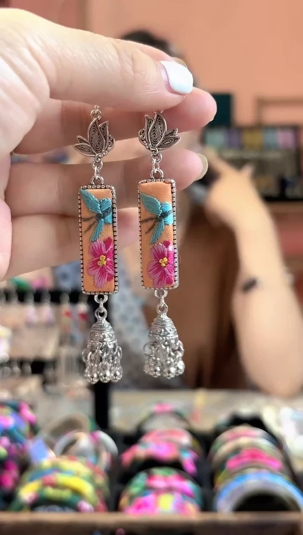 织绣艺枝独绣手工饰品14