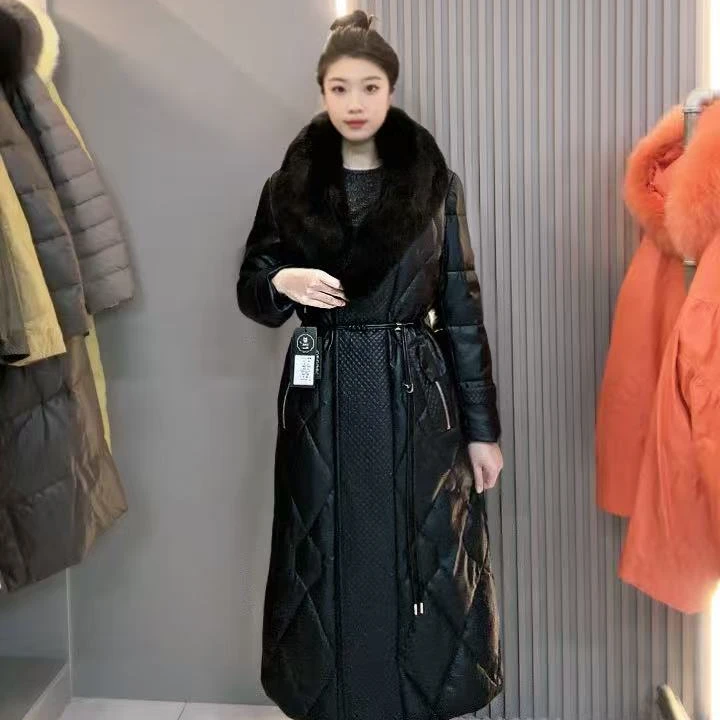 51832冬季新款时尚高端女款外套秋冬羽绒服