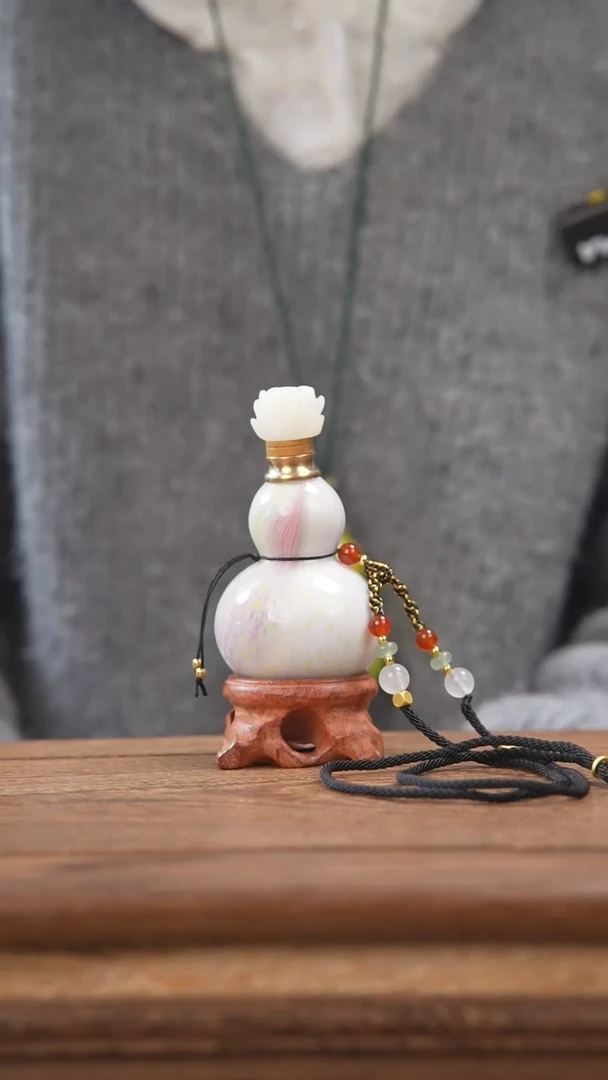 【闪购商品】741号-大漆飘漆小葫芦脖挂