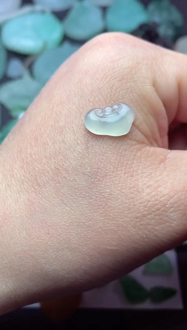 【闪购商品】定制翡翠未镶嵌a货翡翠