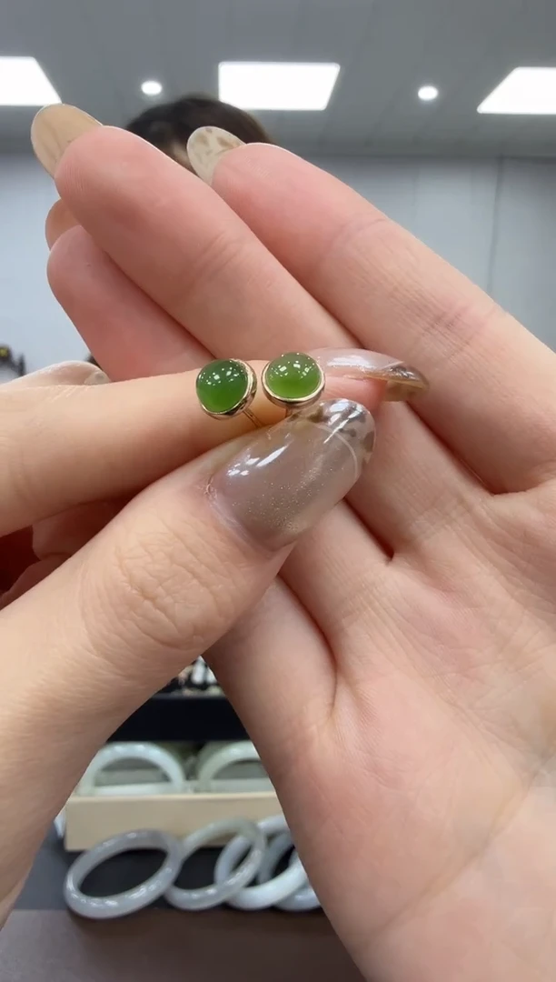 未镶嵌和田玉耳饰多样性发其一zj