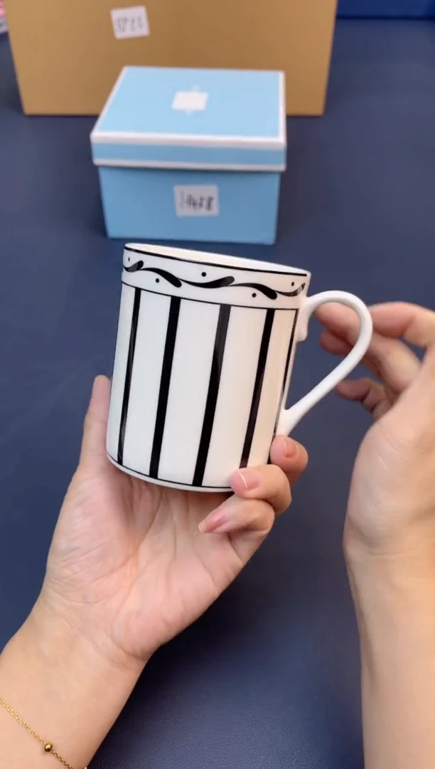 【闪购商品】瓷片杯新品到货 快来捡漏@@ QW342