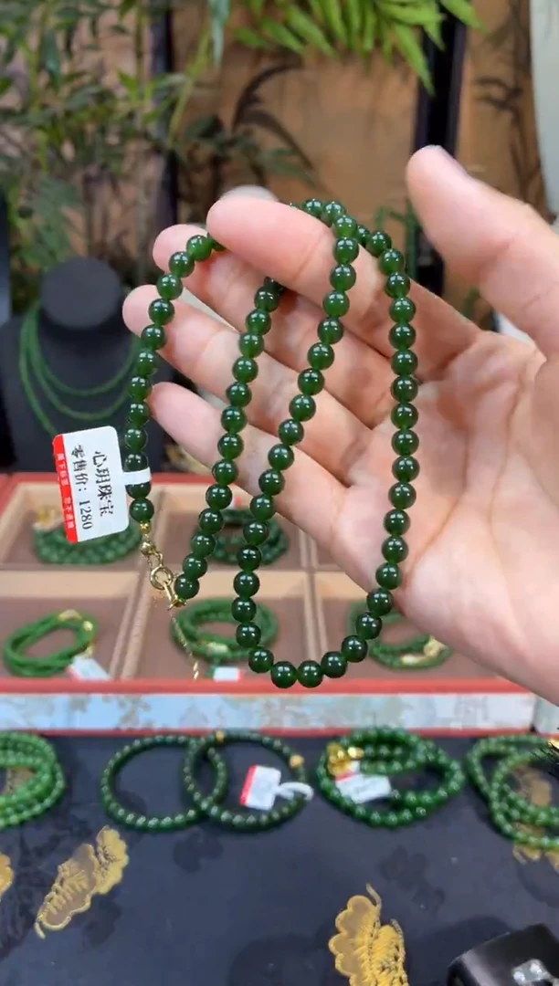 颈饰未镶嵌和田玉（碧玉）6菠菜微矿锁骨链