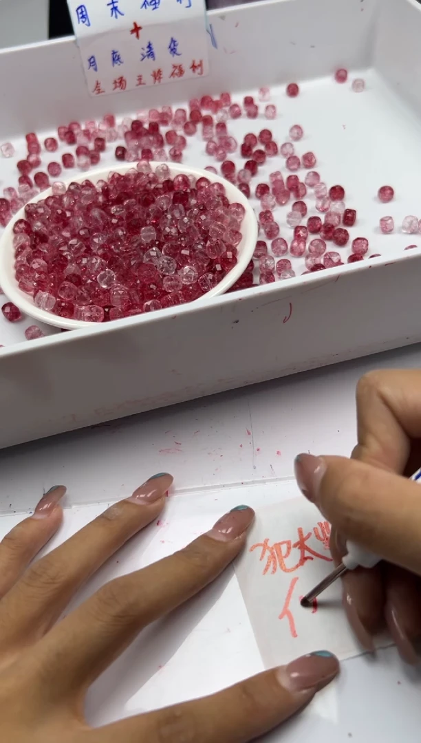 未镶嵌颈饰水晶w2919红幽灵烤色方糖8mm*20颗