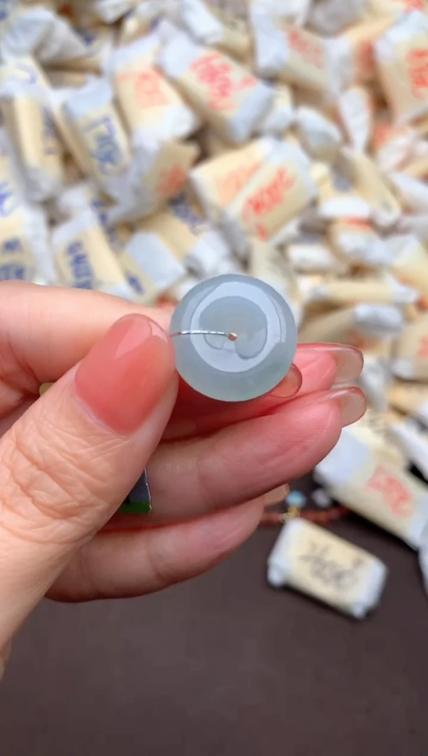 【闪购商品】翡翠挂件未镶嵌一