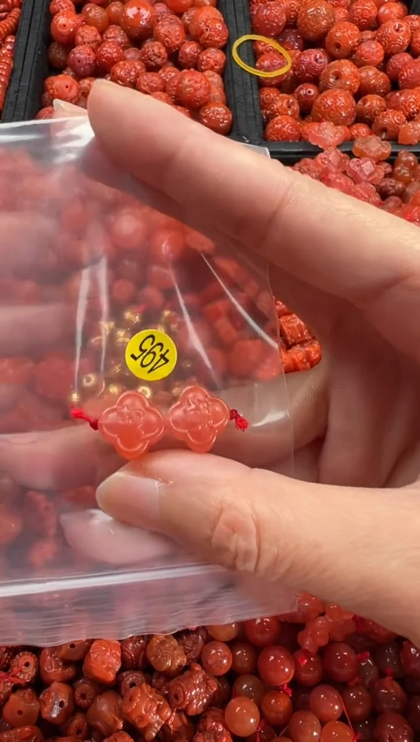 【闪购商品】南红玛瑙颈饰未镶嵌1