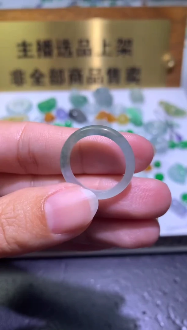 未镶嵌定制翡翠毛货