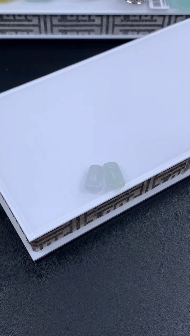 【闪购商品】定制翡翠未镶嵌翡翠