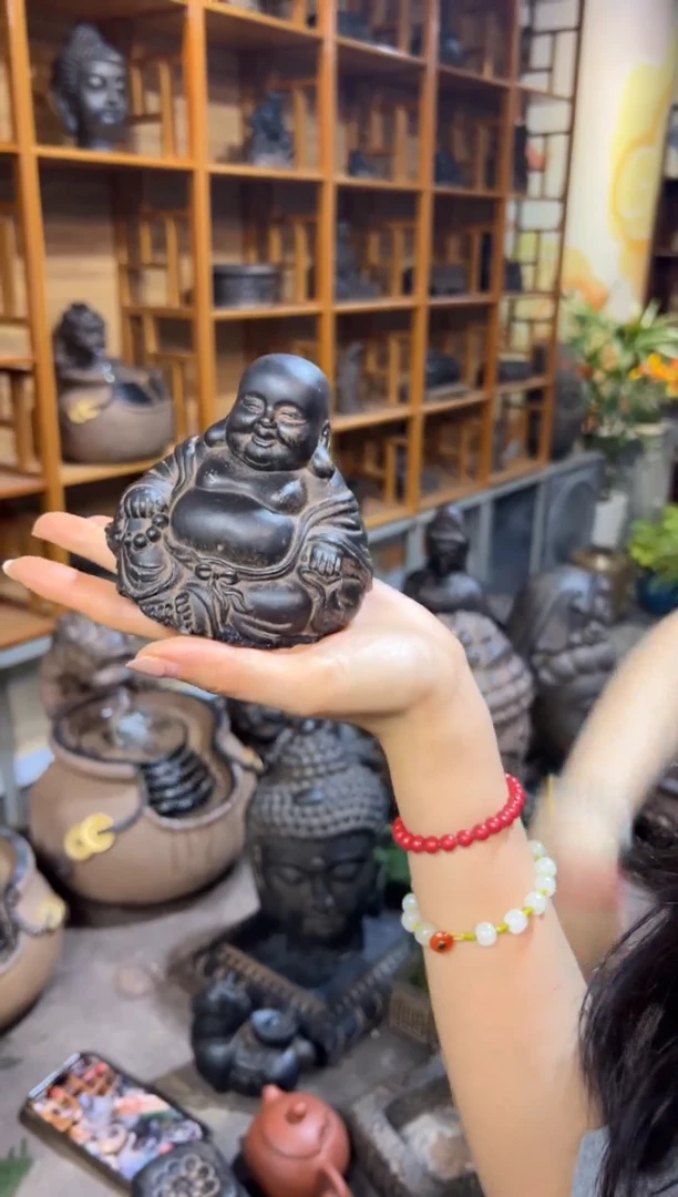 陶土【火山泥】未来佛