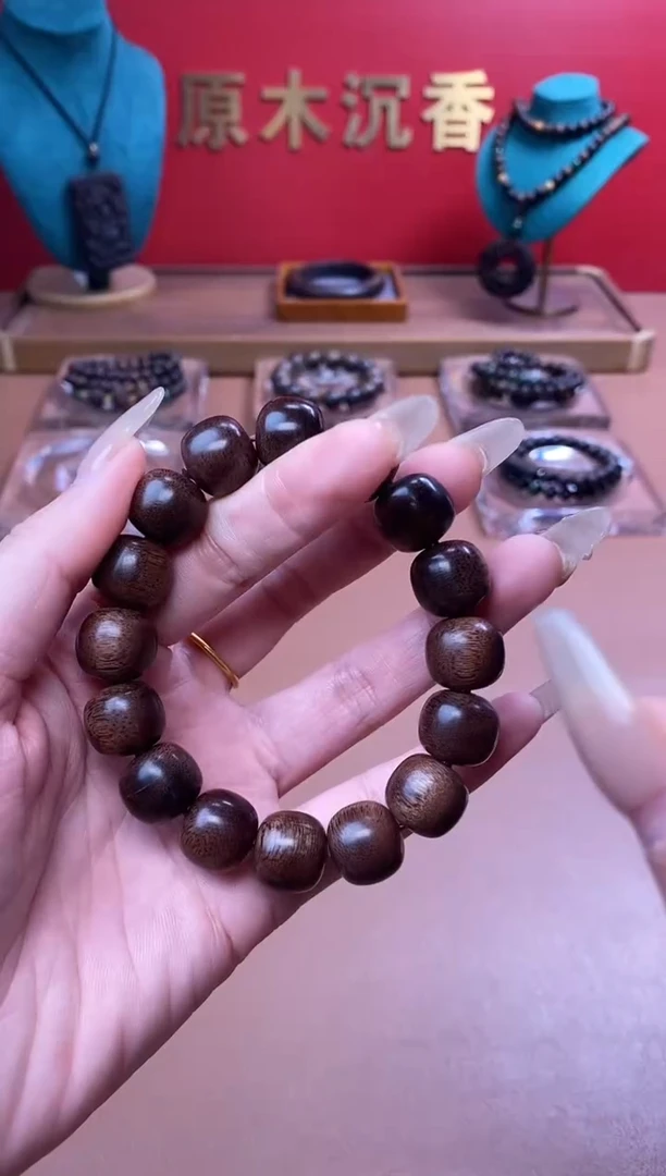 【闪购商品】沉香木手串Y沉水芽庄黄棋12*13瘿子瘤老型珠