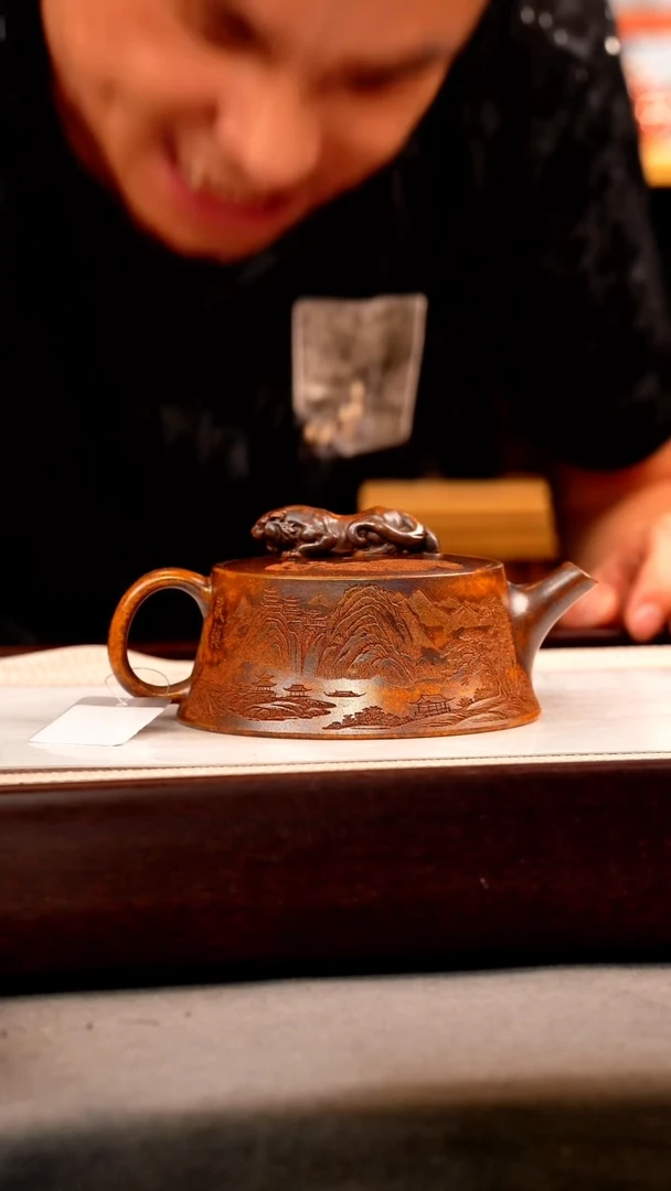 茶壶紫砂龙骨金砂 虎钮柱础 刻绘