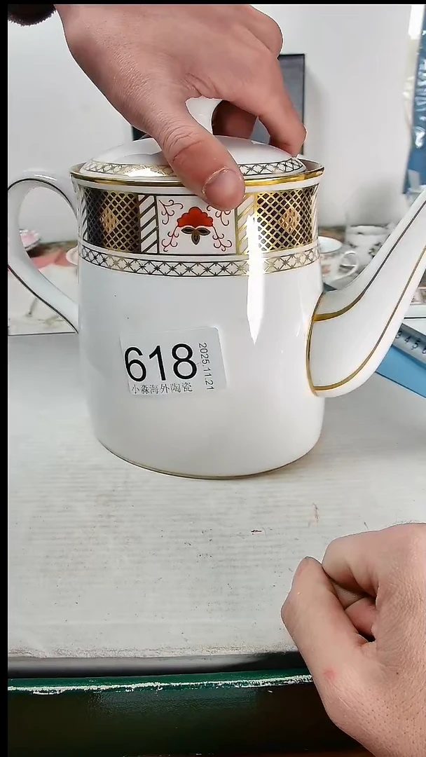 瓷片?**朝小淼海外陶瓷工艺品