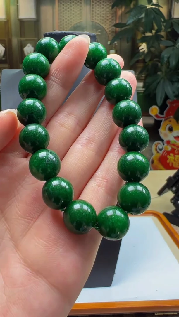 翡翠未镶嵌颈饰BQ2025-7-23-24