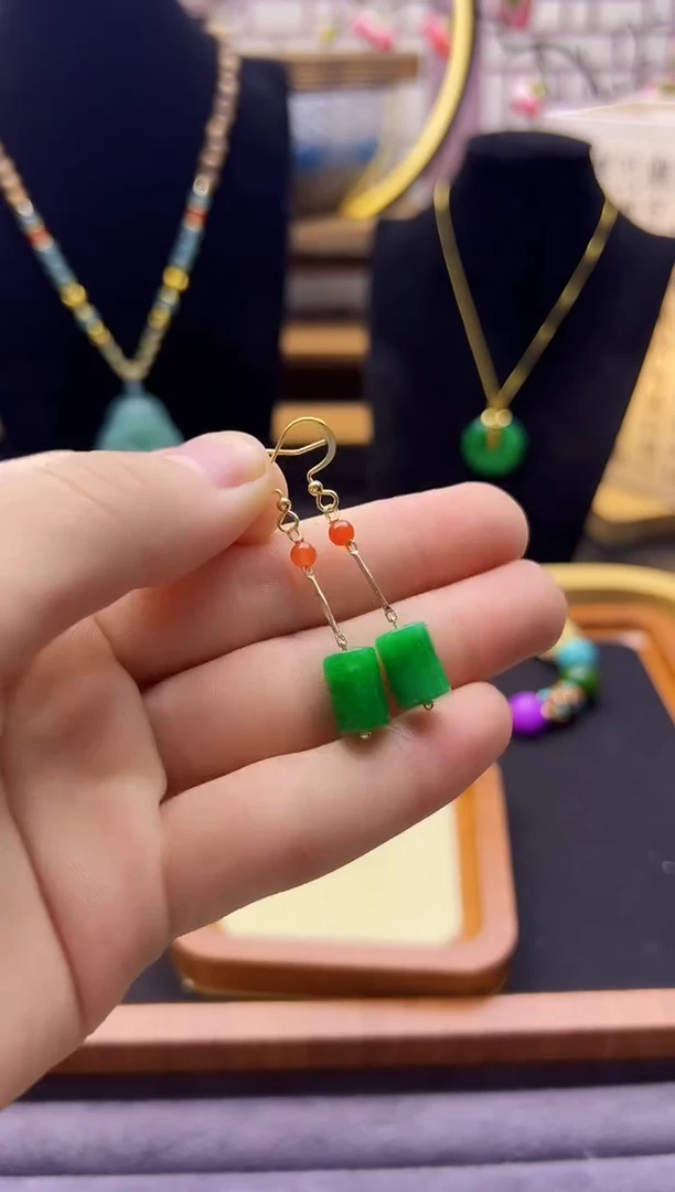 【闪购商品】翡翠颈饰14K金镶嵌E235