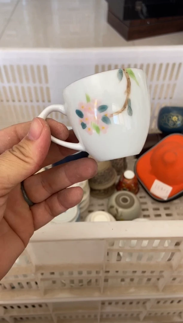 杯无运费险有瑕疵的摄影的产品有使用过的痕迹有点脏介意勿拍