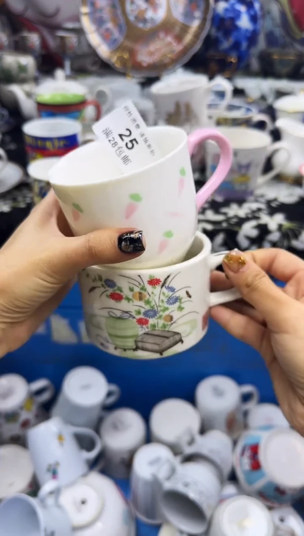 瓷片逃****)瓷色工艺品品品品025