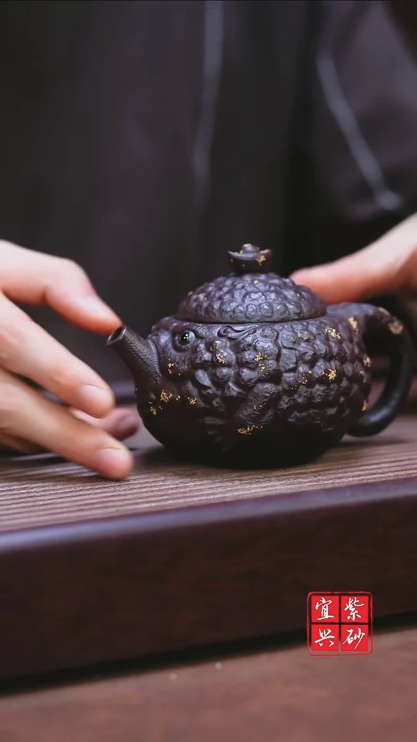 紫砂其他宜兴原矿紫砂  花器金蟾壶