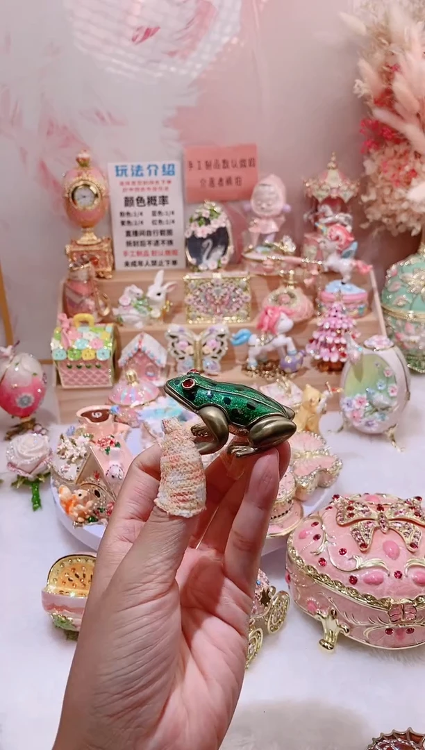 珐琅彩首饰盒摆件