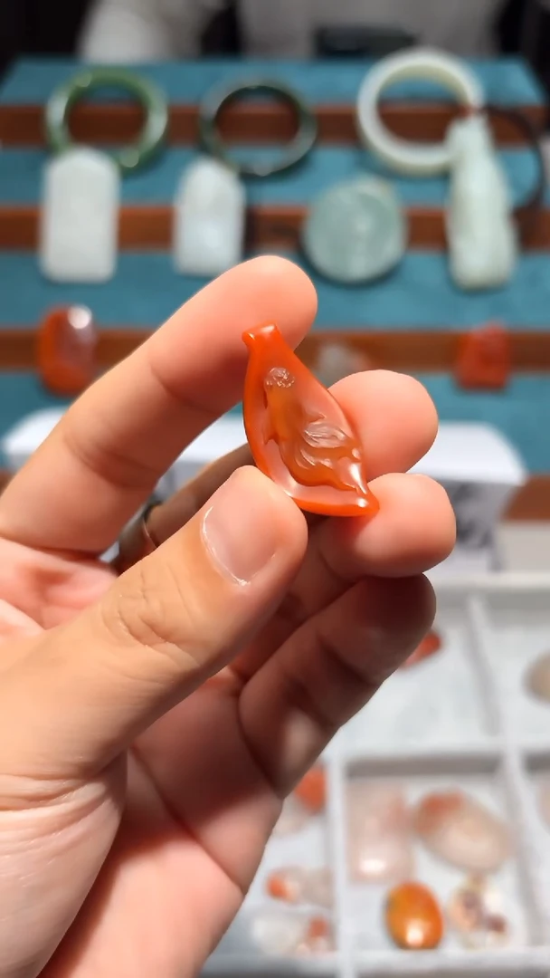 合金南红玛瑙挂件南红小金鱼吊坠