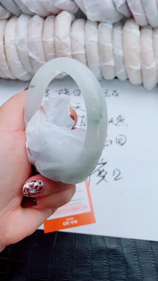 【闪购商品】石英质玉手镯未镶嵌P7-59-60
