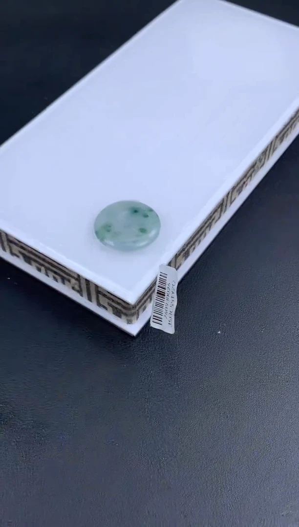 【闪购商品】定制翡翠未镶嵌翡翠