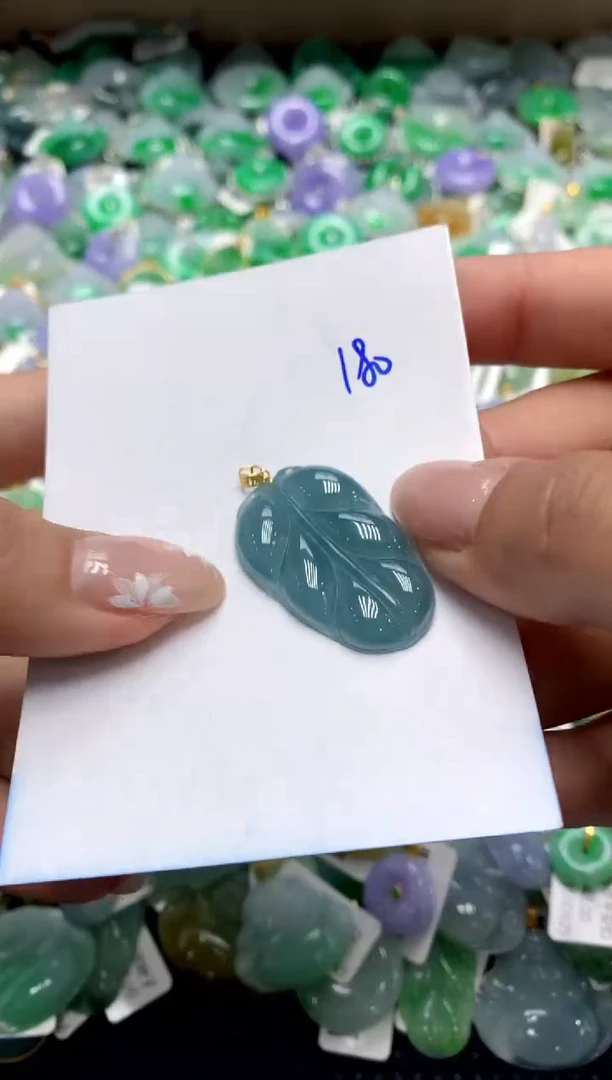 【闪购商品】翡翠颈饰18K金镶嵌111111111111111111