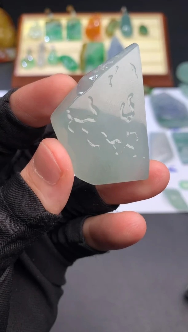 定制翡翠未镶嵌天然翡翠裸石