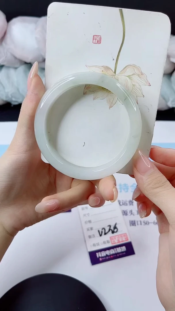 未镶嵌手镯石英质玉多样性发货V236-62