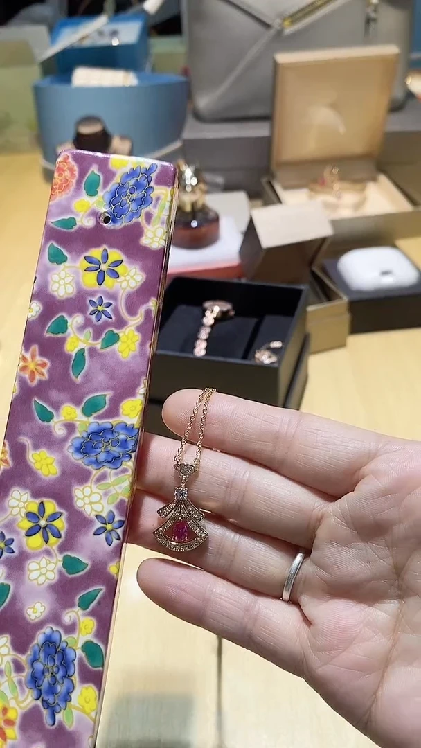 【闪购商品】瓷片锅碗瓢盆一件不剩