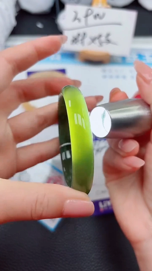 【闪购商品】和田玉手镯未镶嵌363