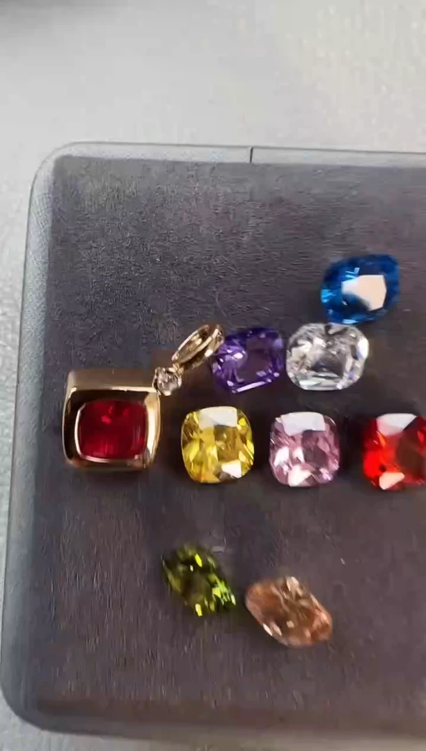 主播定制链接九色方糖吊坠