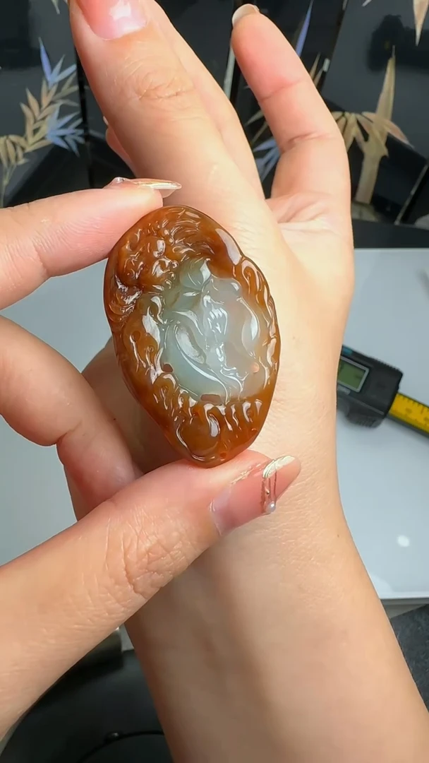 翡翠未镶嵌颈饰JJD0530119