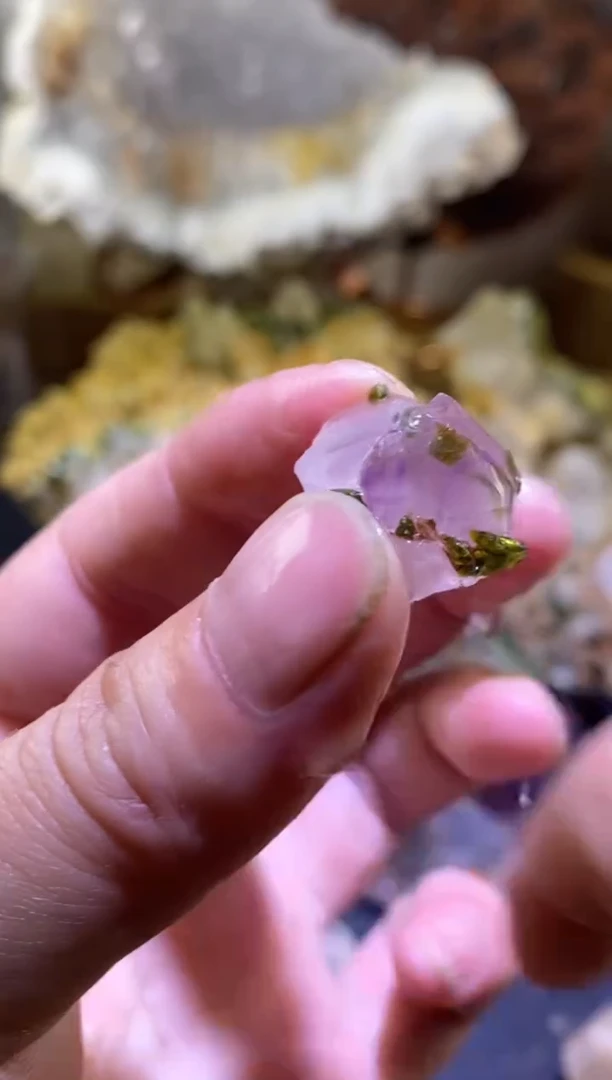 未镶嵌珠宝半成品水晶100号四川美姑花园水晶