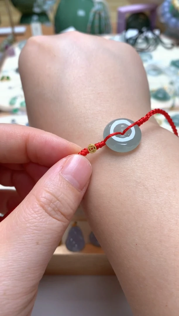 颈饰未镶嵌翡翠平安扣手绳