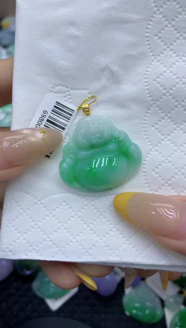 颈饰18K金镶嵌翡翠天然缅甸翡翠A货