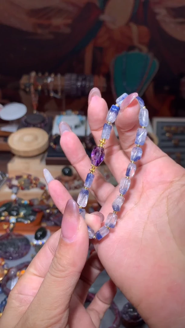 未镶嵌珠宝半成品水晶蓝线随形手串