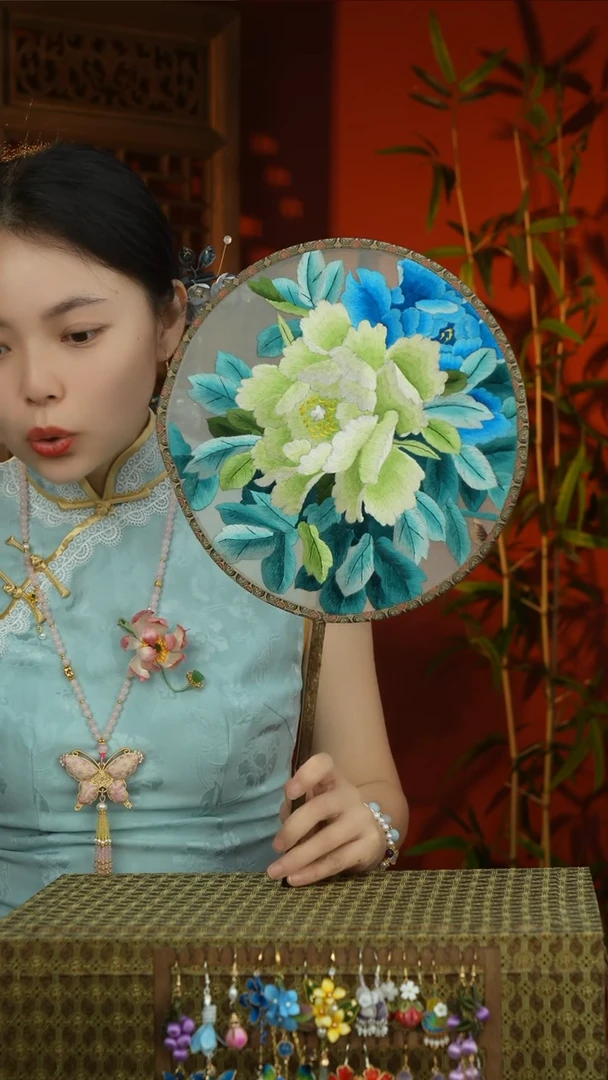 刺绣非遗苏绣纯手工团扇（不带扇盒）