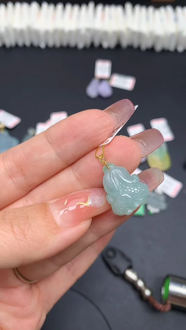 翡翠18K金镶嵌吊坠(不含链)MS190293