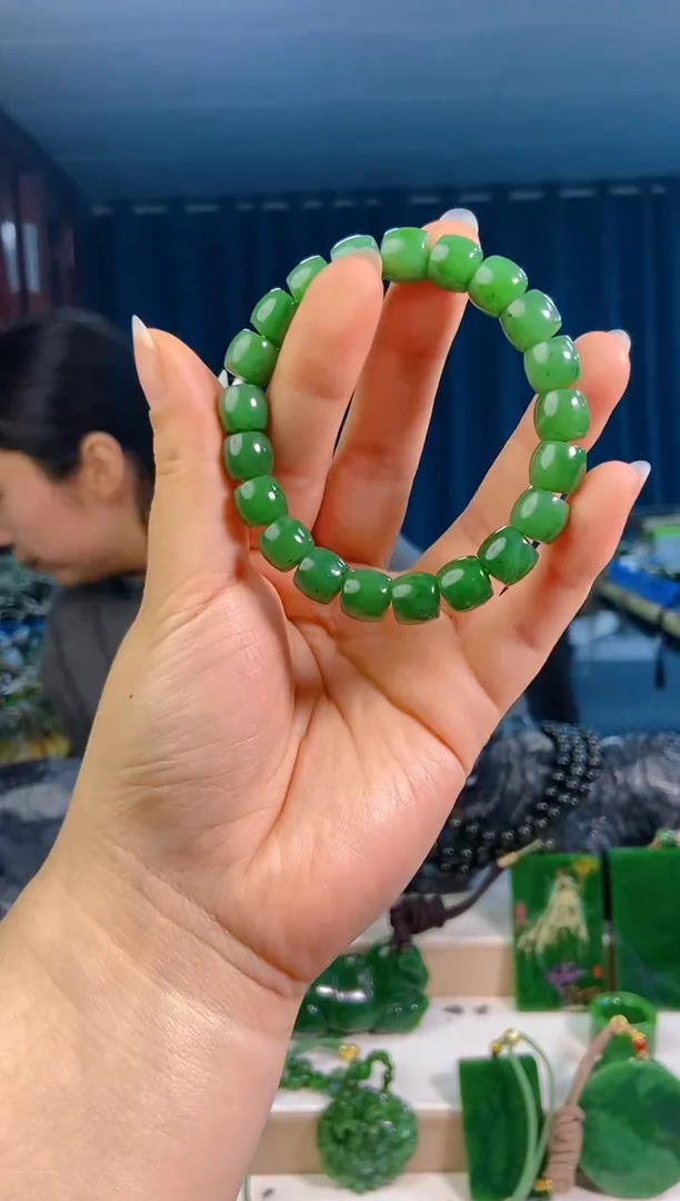 【闪购商品】和田玉挂件未镶嵌1