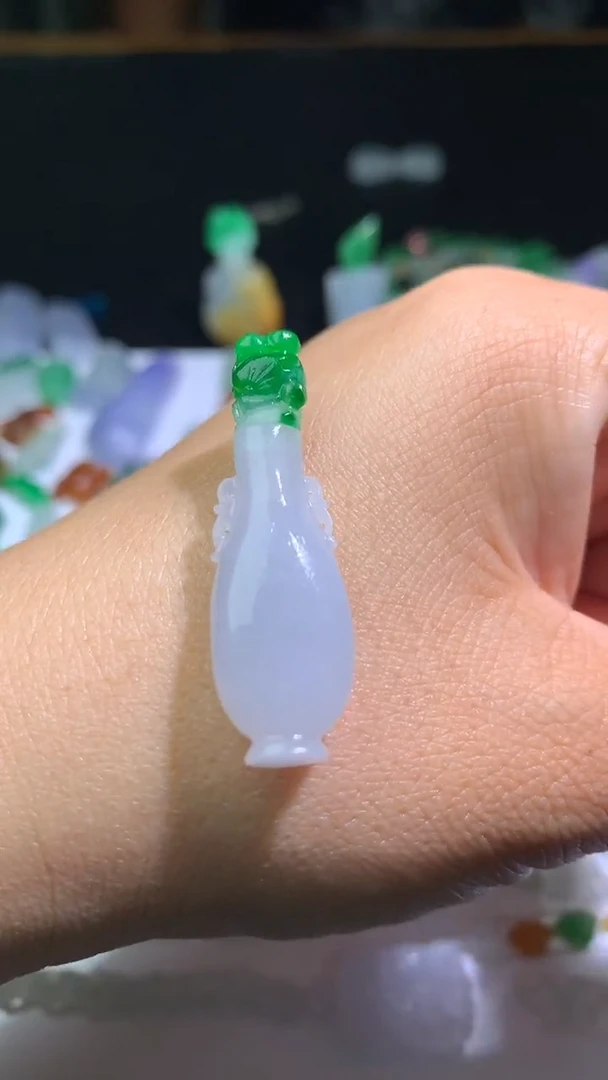 未镶嵌定制翡翠毛货